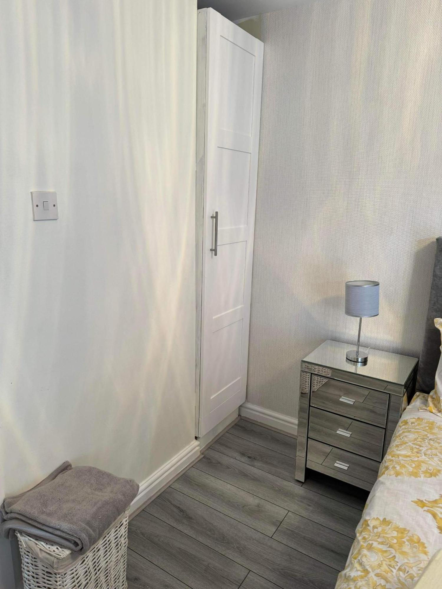 Private Guest House/Annexe Salford  Extérieur photo